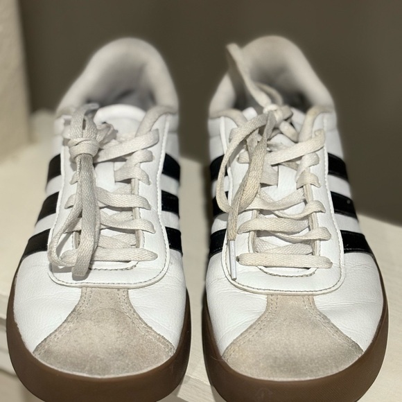 adidas VL Court 3.0 K 'White Black Gum' ID9062 Youth Size 5 - Picture 6 of 9